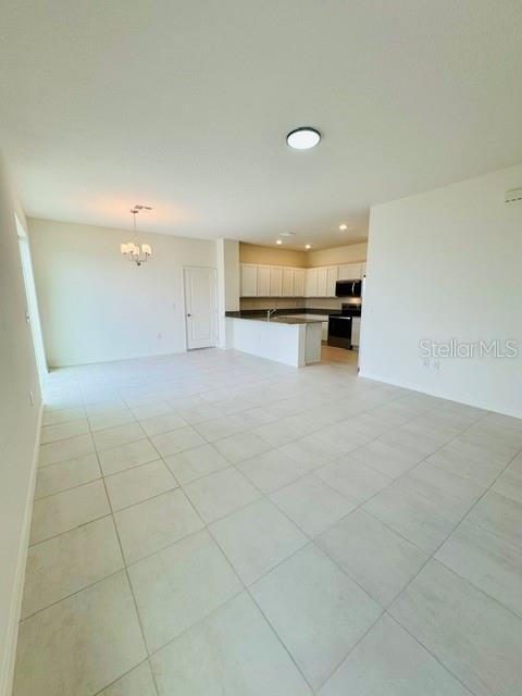 Foto del edificio - 754 Overpool Ave