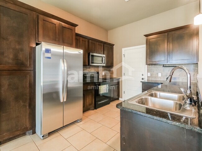 Foto del edificio - 11728 SW 22nd Terrace