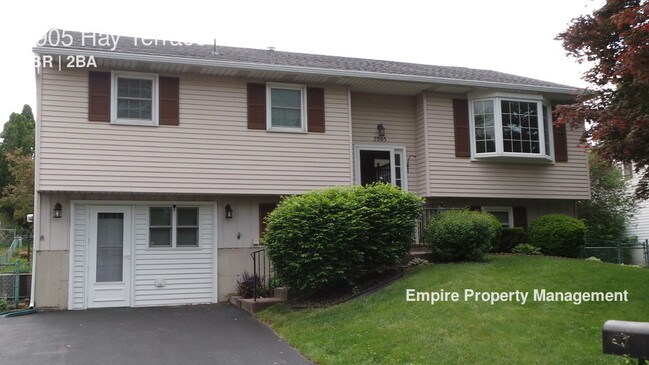 Building Photo - 2905 Hay Ter