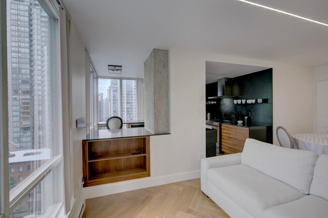 Photo du bâtiment - 1251 Melville St