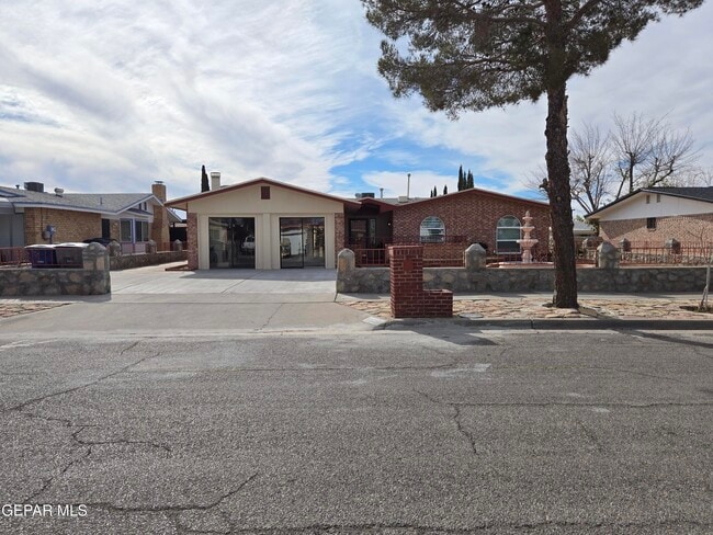 Foto del edificio - 11188 Shoreline Dr