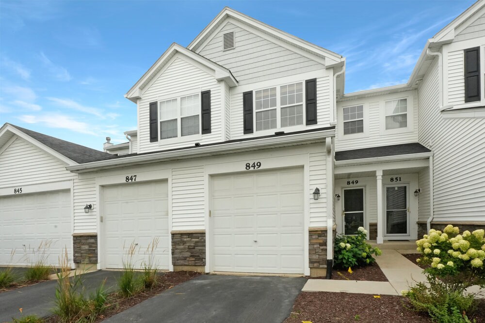 Foto principal - 849 Genesee Dr