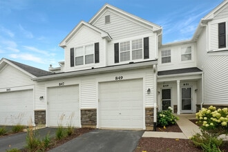 Building Photo - 849 Genesee Dr