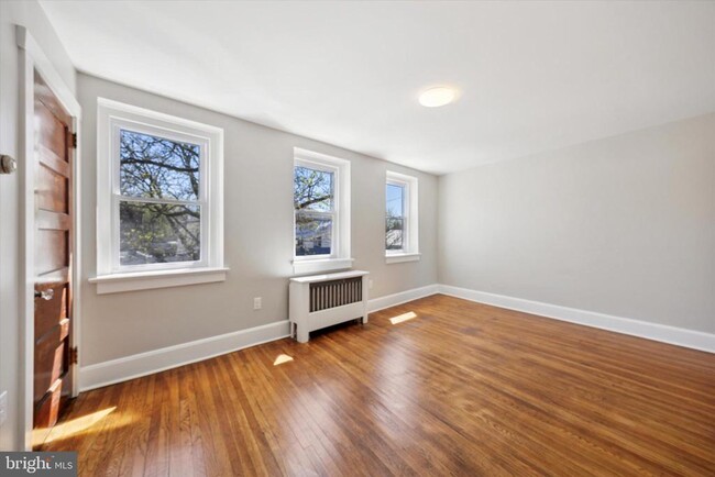 Building Photo - 241 Haverford Ave