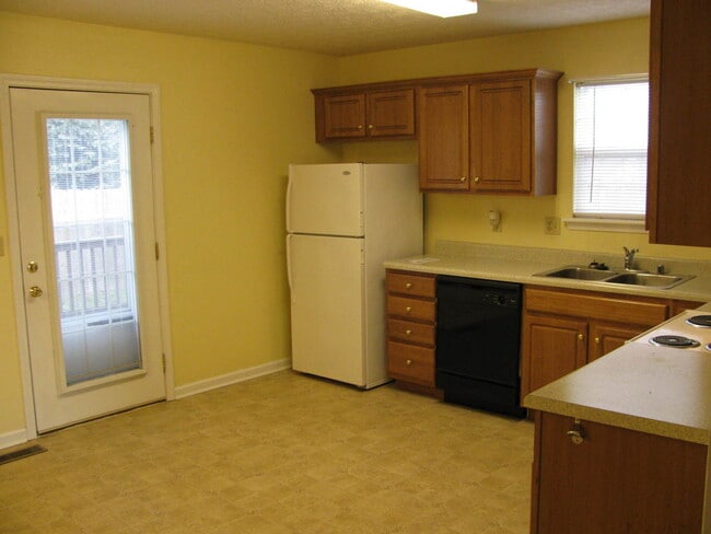 Building Photo - 1008 Ironwood Ct