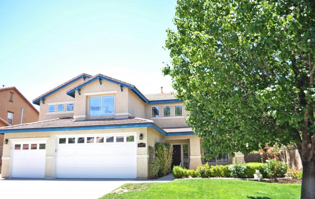 40377 Encanto Ln House for Rent in Palmdale, CA