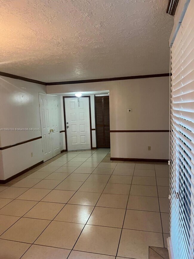 Foto del edificio - 1021 Adams Ave
