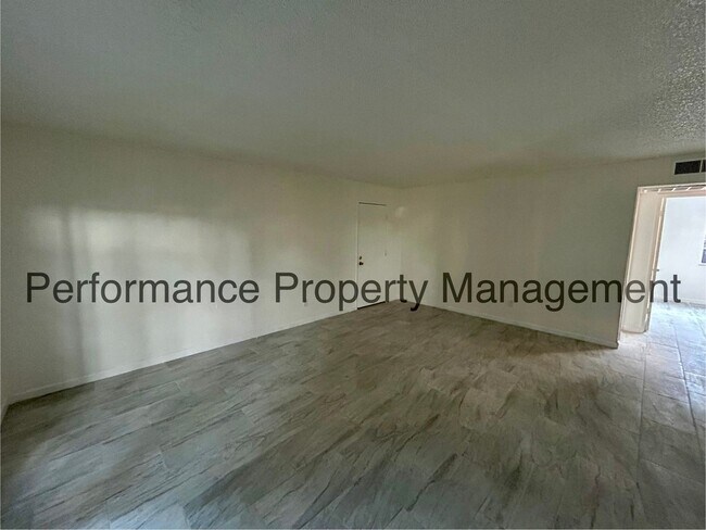 Foto del edificio - 4324 Orrick Ct