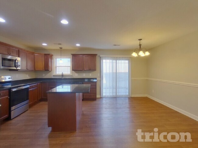 Foto del edificio - 613 Slippery Moss Dr