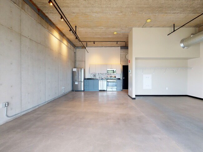 Building Photo - 1060 Broadway