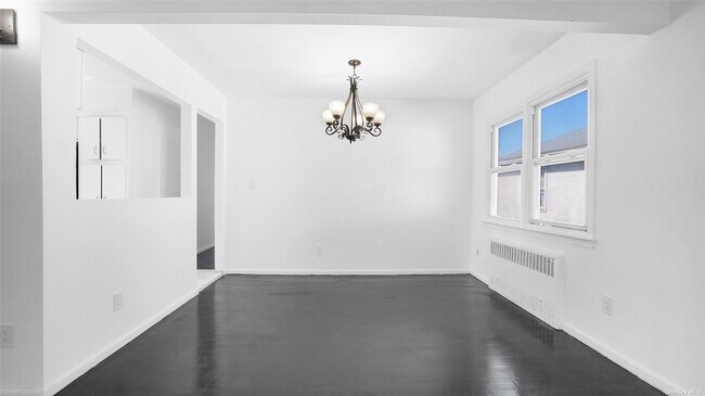 Building Photo - 827 Hartman Ln
