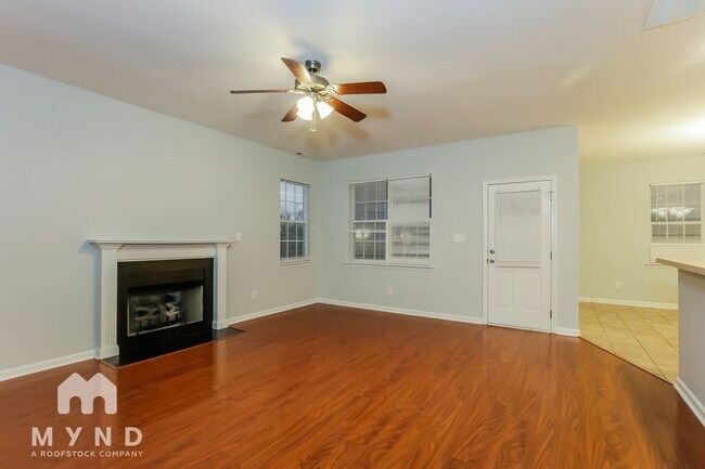 Foto del edificio - 1515 Apple Blossom Cir