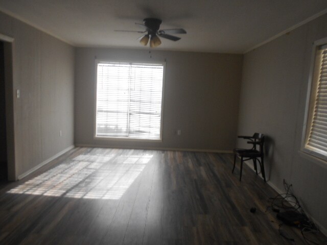 Building Photo - 1139 Harrison Dr