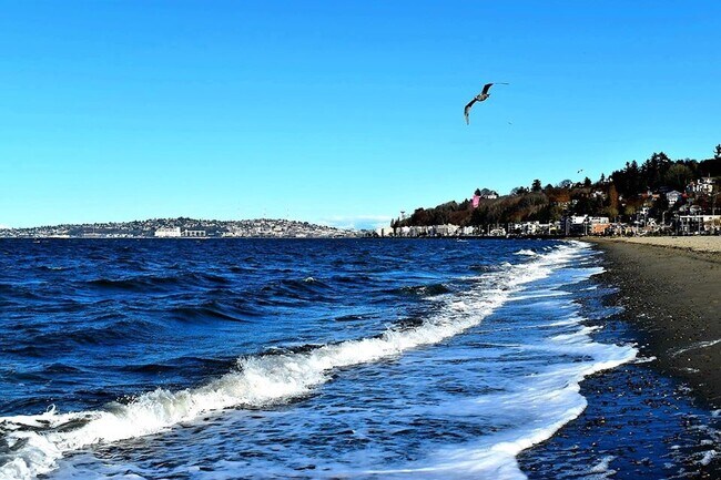 Building Photo - 3000 60th Ave SW