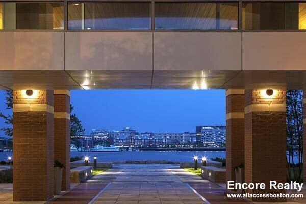 Foto del edificio - 126 Border St