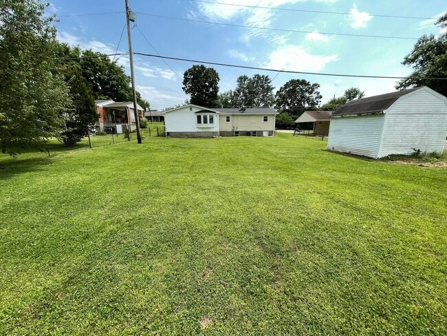Building Photo - 130 Rockbridge Rd