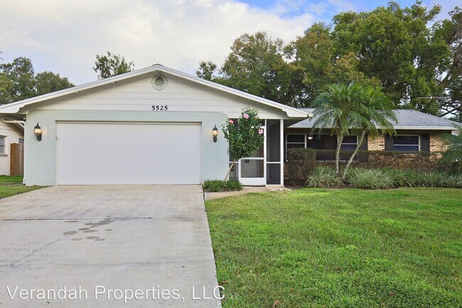 Foto del edificio - 3 br, 2 bath House - 5525 Chenault Ave