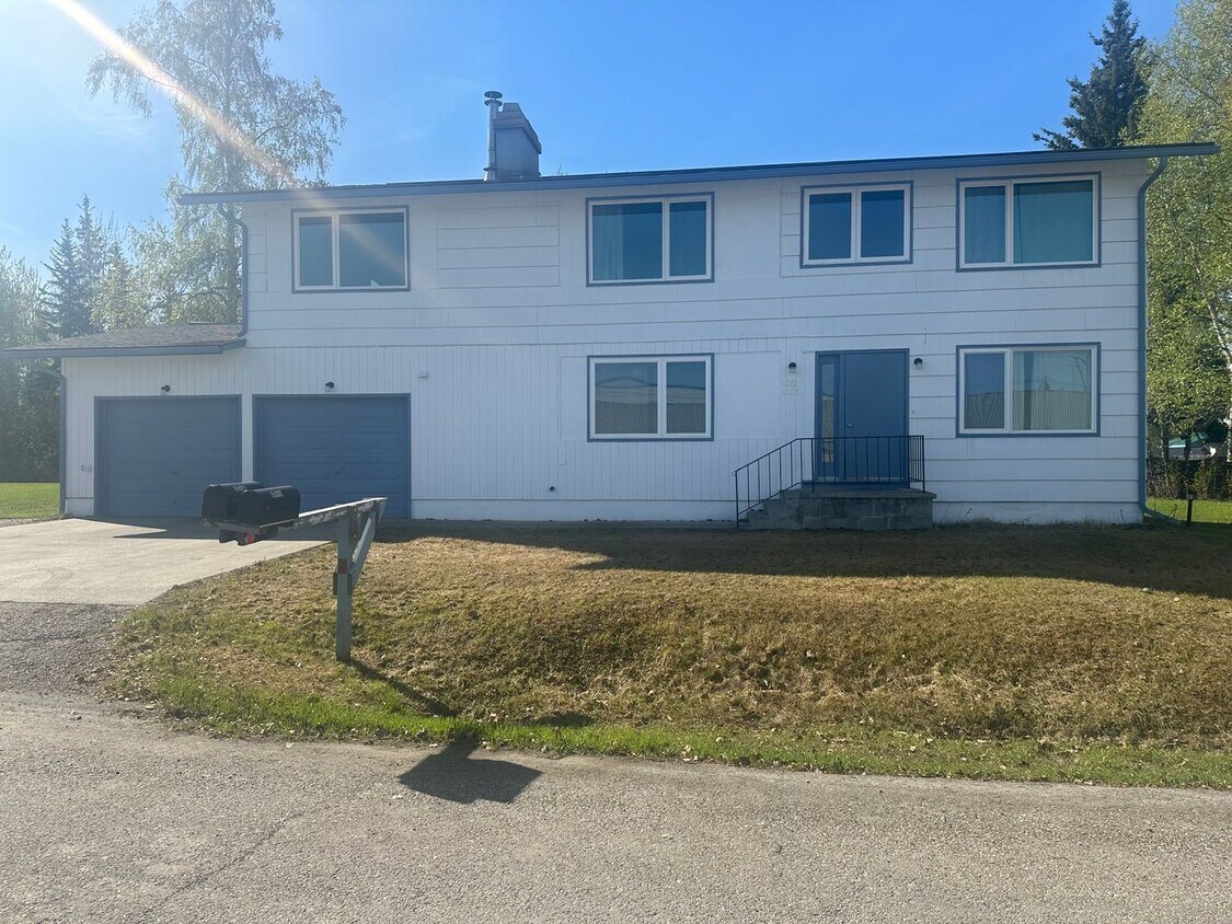 40834085 Iris Ln Unit Iris Lane/4083, Fairbanks, AK 99709 Room for