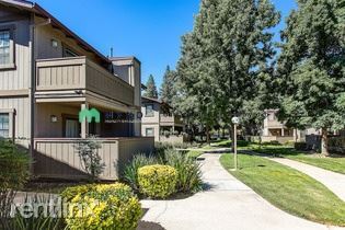 Building Photo - 1 br, 1 bath  - 4930 College Oak Dr Apt 83