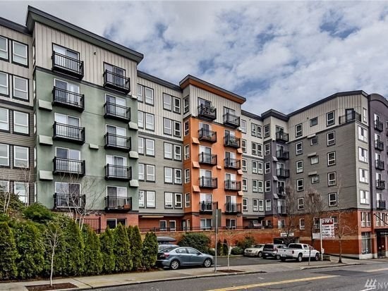 Primary Photo - Great Downtown Condo Unit 1bd 1bath Plus B...