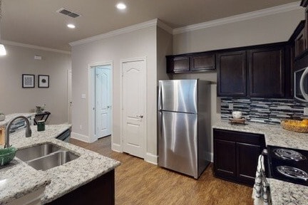 Building Photo - Townhomes at Hamilton Ridge