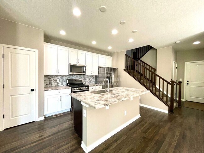 Foto del edificio - 13788 Tall Oaks Loop