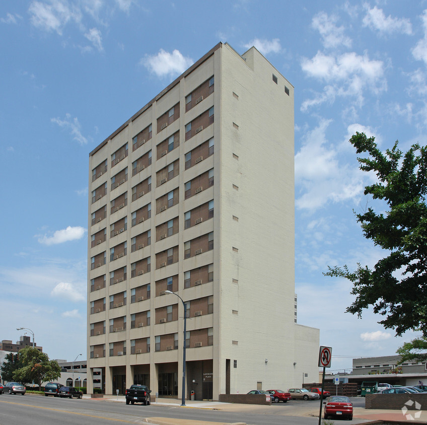 Foto del edificio - Landmark Plaza