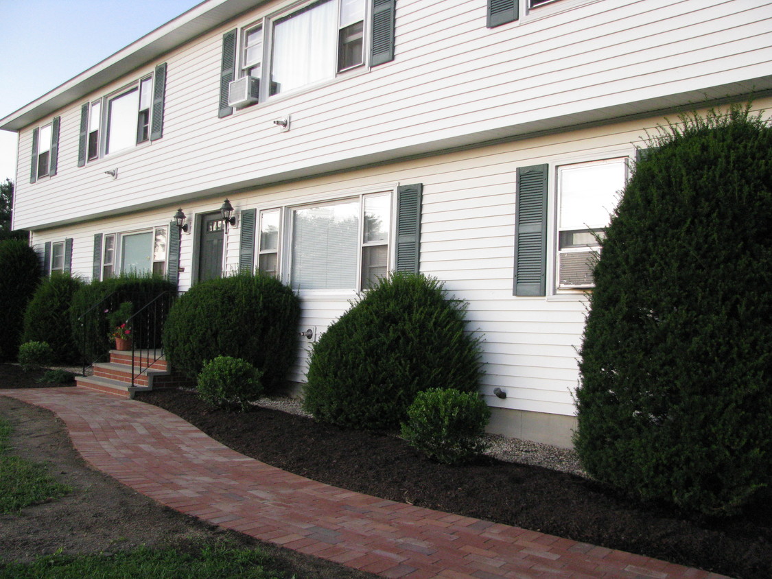 Pleasant Place - 359 Fort Hill Rd