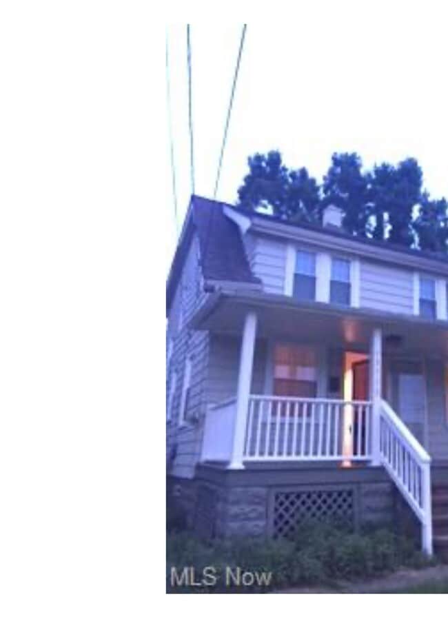 Building Photo - 13713 Thornhope Rd