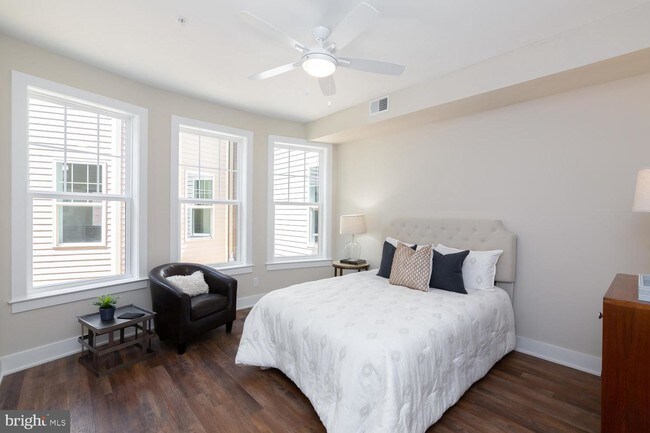 Foto del edificio - 152 W King St