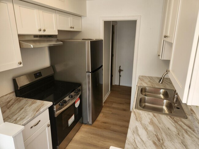 Building Photo - 2821 Dry Ridge Ct