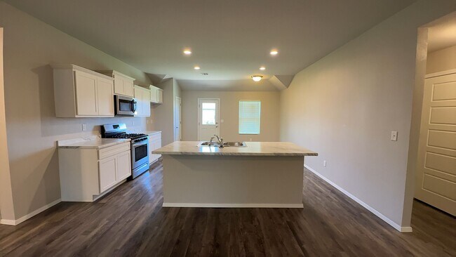 Foto del edificio - 13990 S Lansing Ave