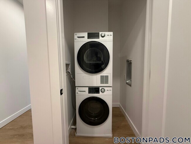 Foto del edificio - 199 Gardner St