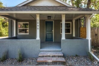 Building Photo - 1090 Brentwood St