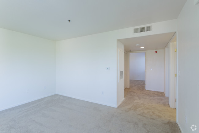 Carefree Senior Living at North Natomas - 4