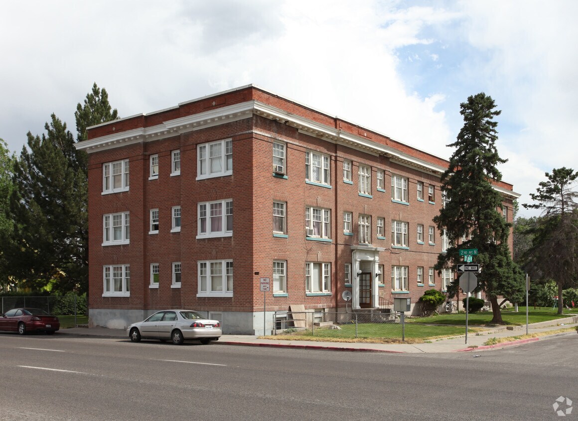 Foto principal - 203 Eden St N