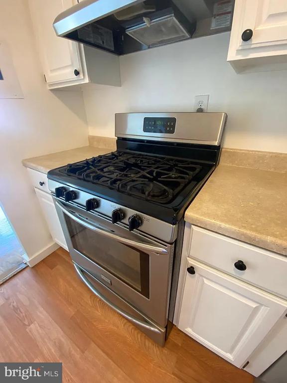 Foto principal - 240 M St SW