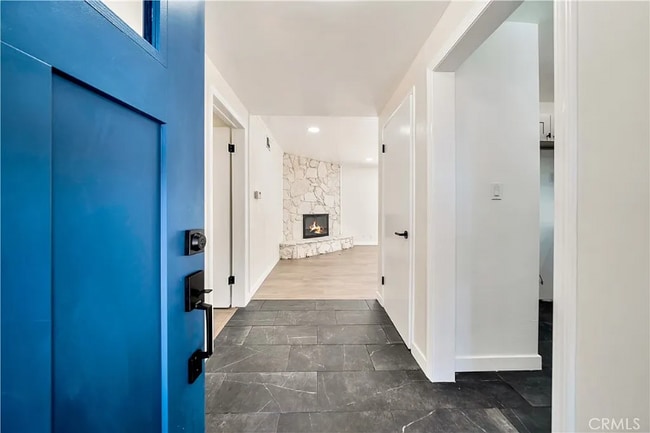 Building Photo - 1410 Central Ave