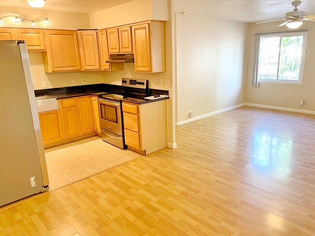 Foto del edificio - 3 Bed 1 Bath Unfurnished house in the Heart of Kihei - 1 year minimum available long term.