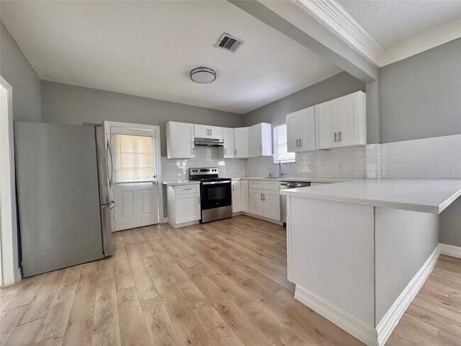 Foto del edificio - 4106 Robertson St