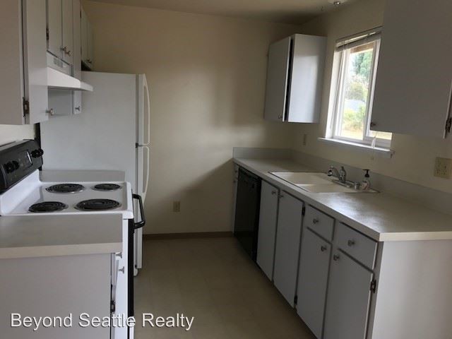 Foto del edificio - 10414-10416 93rd St Ct SW