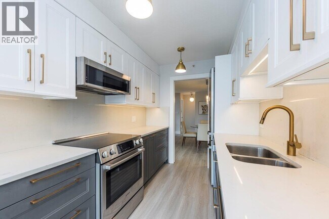 Photo du bâtiment - 888 Hamilton St