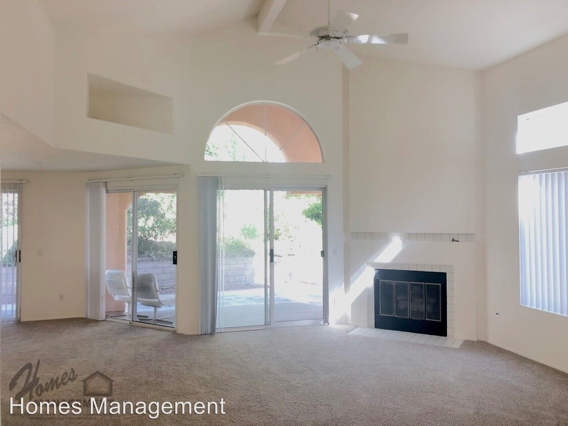 Foto principal - 3 br, 2 bath House - 2202 Hilton Head Glen