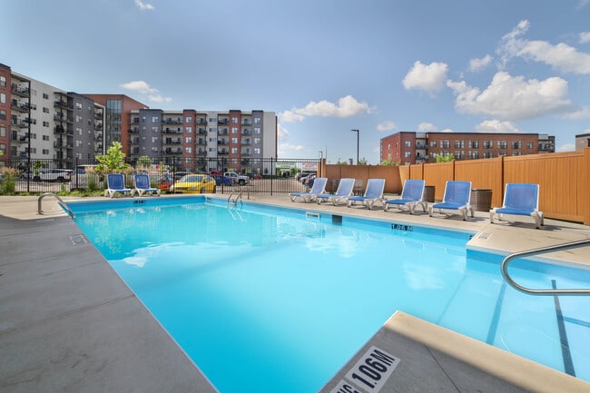 Building Photo - Latitude 49 Townhomes