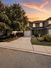 Building Photo - 6416 Aspen Hill
