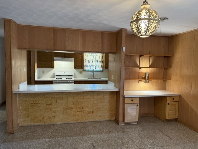 Foto del edificio - 956 Bonnabel Blvd