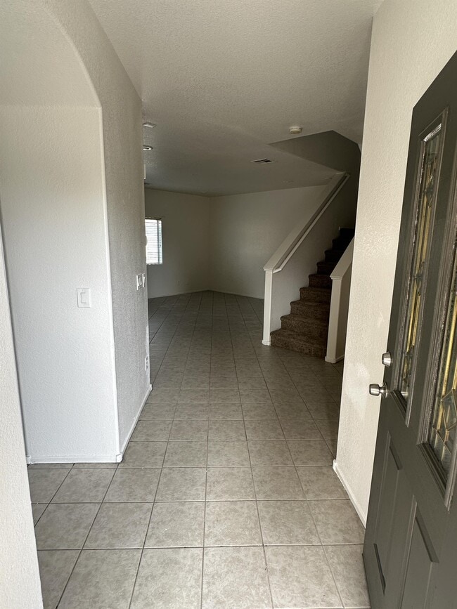 Building Photo - 6529 Adonis Heights St