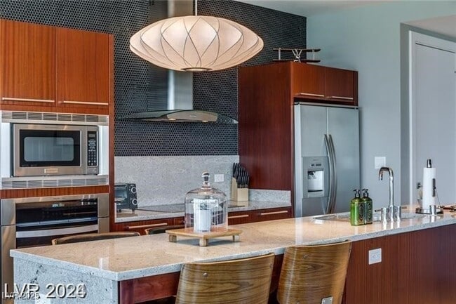 Building Photo - 4471 Dean Martin Dr