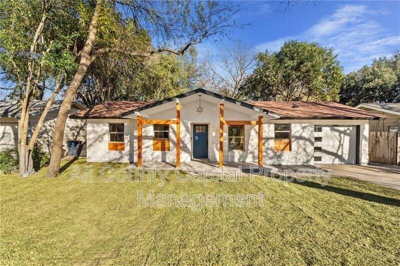 Primary Photo - 810 Sahara Ave