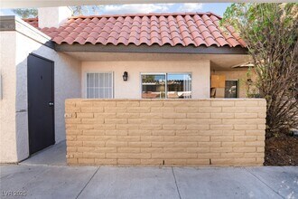 Building Photo - 2732 Eldora Cir